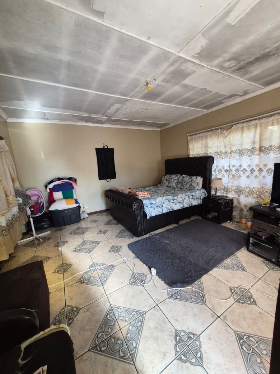 Commercial Property for Sale in Southernwood Eastern Cape